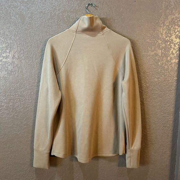 Cable & Gauge Women’s Large Tan Long Sleeve Pullover - Picture 2 of 10